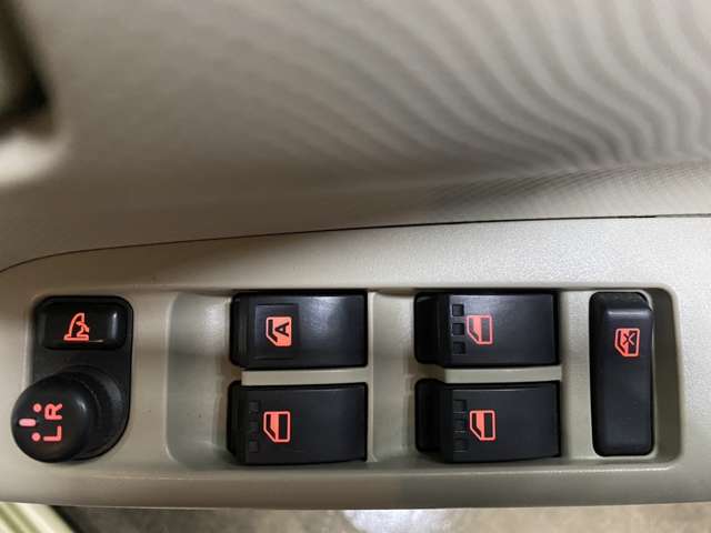 ダイハツ タント　エグゼ ６６０ Ｘ H22年 (東海) 99