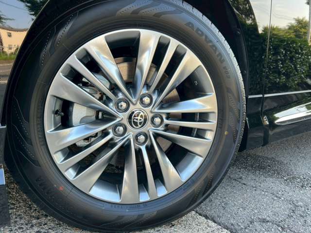 トヨタ アルファード　ハイブリッド ハイブリッド ２．５ Ｚ Ｅ－ＦＯＵＲ ４ＷＤ R7年 (東海) 99