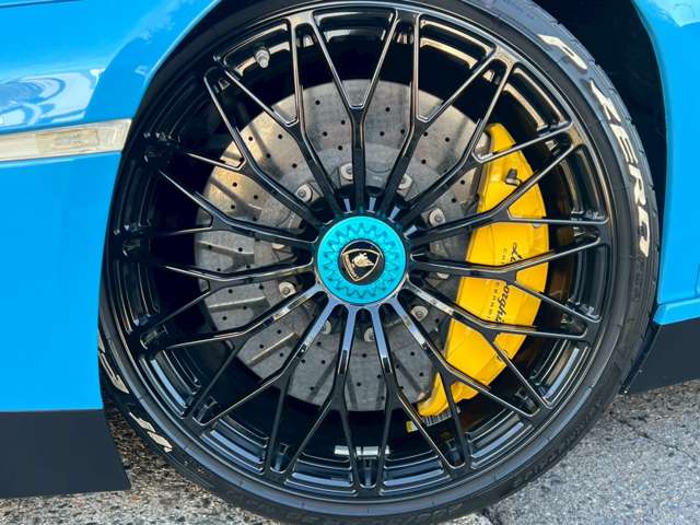 ランボルギーニ アヴェンタドールロードスタ ＬＰ７５０－４ スーパーヴェローチェ ４ＷＤ H28年 (東海) 99