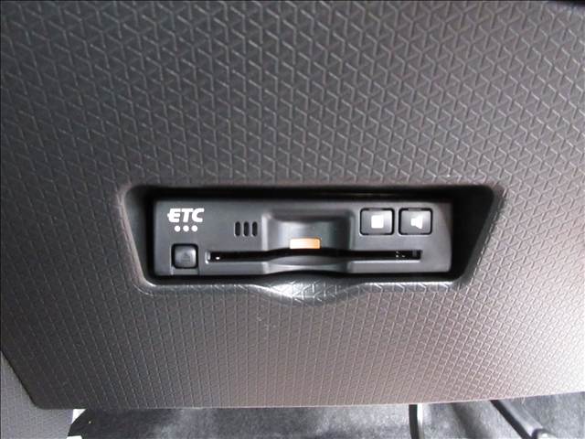 ダイハツ タント カスタムＸ 登録済未使用車 R8年 (関東) 99