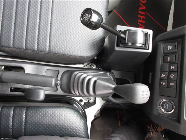 ダイハツ ハイゼットトラック 多目的ダンプ ＰＴＯ ４ＷＤ ５Ｆ ＬＥＤ省力パック R8年 (関東) 99