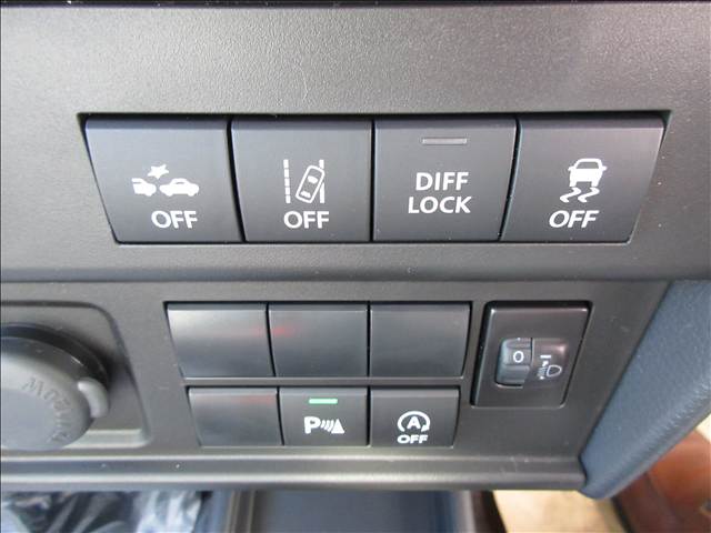 スズキ キャリイバン ＫＣ農繁 ４ＷＤ ５Ｆ R8年 (関東) 99