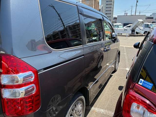 トヨタ ノア ２．０ ＳＩ H24年 (甲信越・北陸) 99