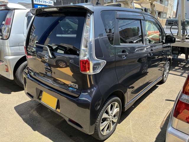 日産 デイズ ６６０ ハイウェイスターＧ ４ＷＤ H26年 (甲信越・北陸) 99