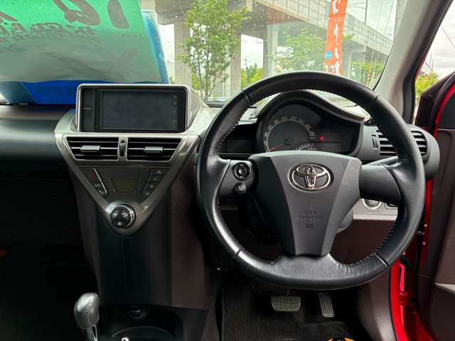 トヨタ ｉＱ １．０ １００Ｇ H21年 (甲信越・北陸) 99