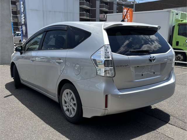 トヨタ プリウスΑ １．８ Ｓ H25年 (甲信越・北陸) 99