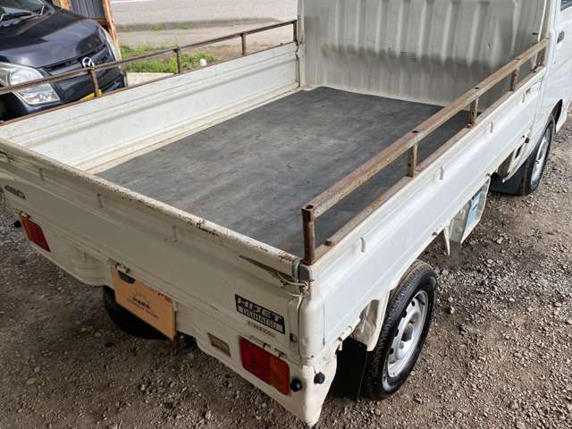 ダイハツ ハイゼットトラック ６６０ スペシャル ３方開 ４ＷＤ H15年 () 99