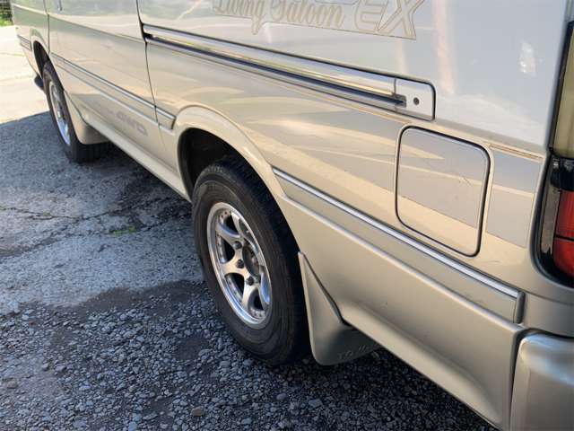 トヨタ ハイエースワゴン ３．０ スーパーカスタムＧ リビングサルーンＥＸ ディーゼルターボ ４ＷＤ H13年 () 99