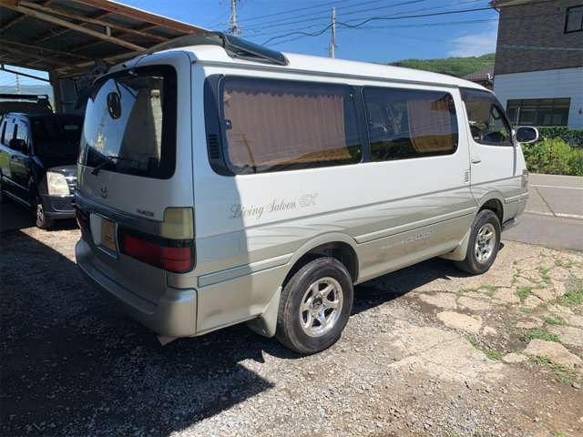 トヨタ ハイエースワゴン ３．０ スーパーカスタムＧ リビングサルーンＥＸ ディーゼルターボ ４ＷＤ H13年 () 99