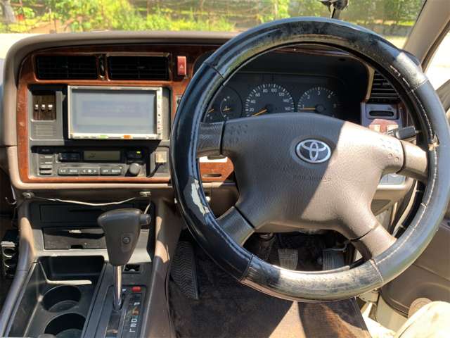トヨタ ハイエースワゴン ３．０ スーパーカスタムＧ リビングサルーンＥＸ ディーゼルターボ ４ＷＤ H13年 () 99