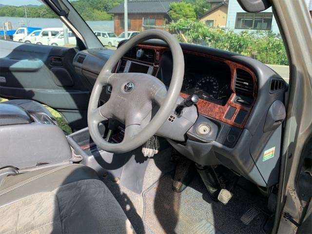 トヨタ ハイエースワゴン ３．０ スーパーカスタムＧ トリプルムーンルーフ ディーゼルターボ ４ＷＤ H12年 () 99