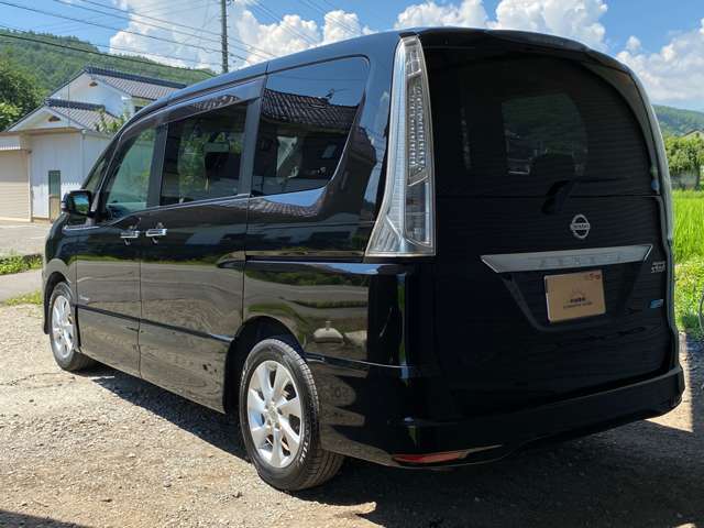 日産 セレナ ２．０ ハイウェイスター Ｓ－ＨＹＢＲＩＤ H25年 () 99