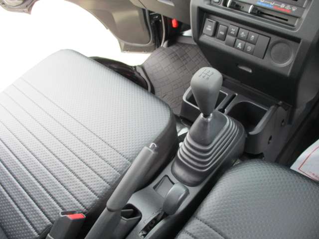 ダイハツ ハイゼットトラック ６６０ スタンダード 農用スペシャル ３方開 ４ＷＤ R8年 (東北) 99