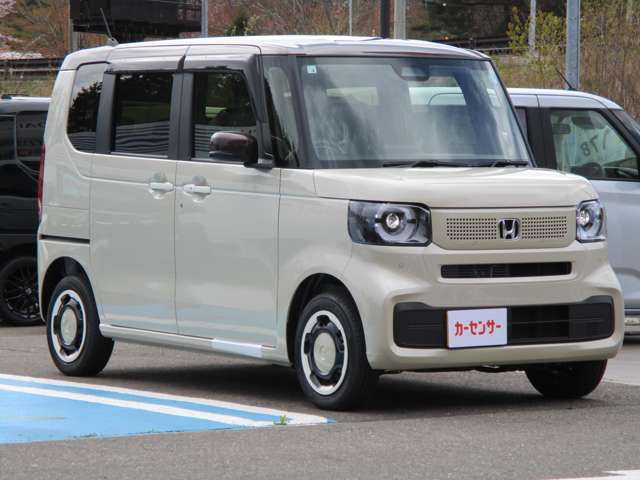 ホンダ Ｎ　ＢＯＸ ６６０ ファッションスタイル ２トーン ４ＷＤ R8年 (東北) 99