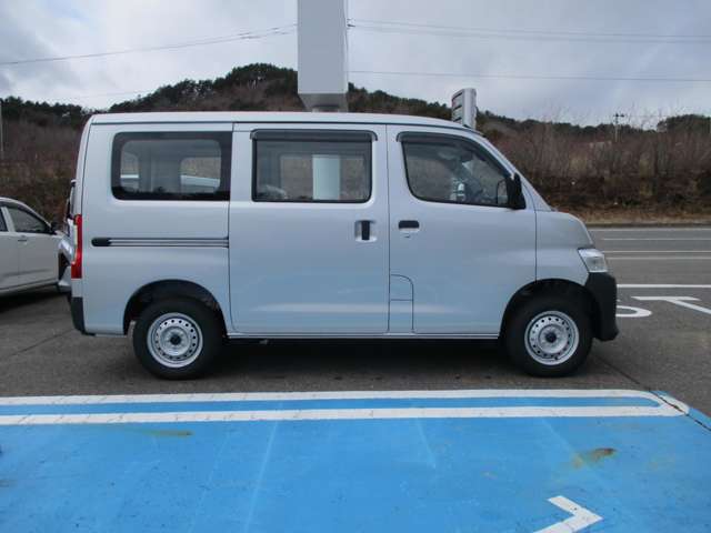 トヨタ タウンエースバン １．５ ＤＸ ４ＷＤ R8年 (東北) 99