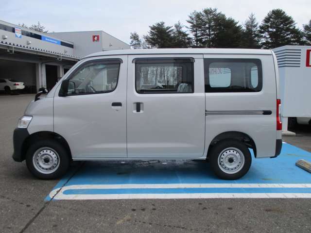 トヨタ タウンエースバン １．５ ＤＸ ４ＷＤ R8年 (東北) 99
