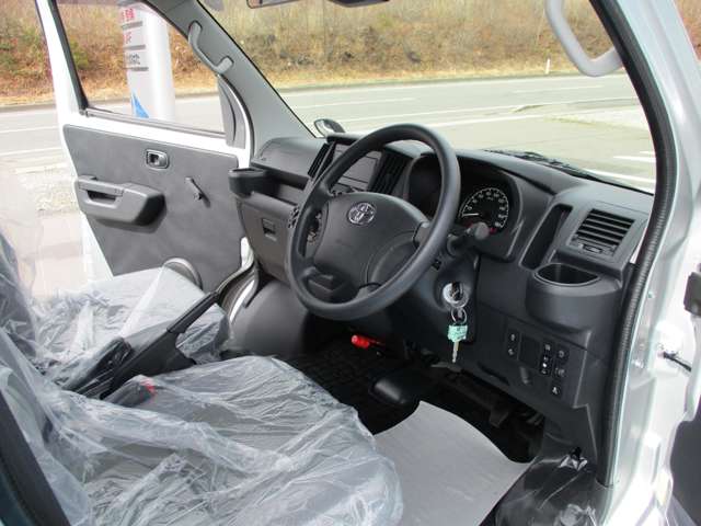 トヨタ タウンエースバン １．５ ＤＸ ４ＷＤ R8年 (東北) 99