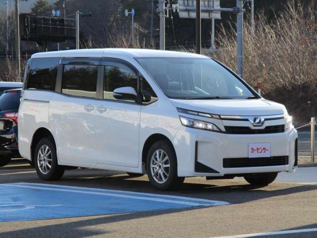 トヨタ ヴォクシー ２．０ Ｘ ４ＷＤ H30年 (東北) 99