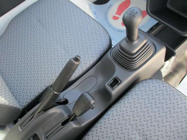 スズキ キャリイトラック ６６０ 頑丈ダンプ ３方開 ４ＷＤ R7年 (東北) 99