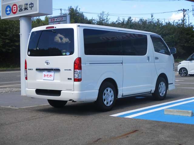 トヨタ ハイエースバン ２．８ スーパーＧＬ ５０ＴＨ アニバーサリー リミテッド ロングボディ ディーゼルターボ ４ＷＤ R1年 (東北) 99