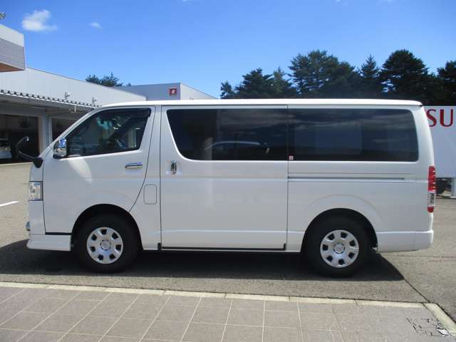 トヨタ ハイエースバン ２．８ スーパーＧＬ ５０ＴＨ アニバーサリー リミテッド ロングボディ ディーゼルターボ ４ＷＤ R1年 (東北) 99
