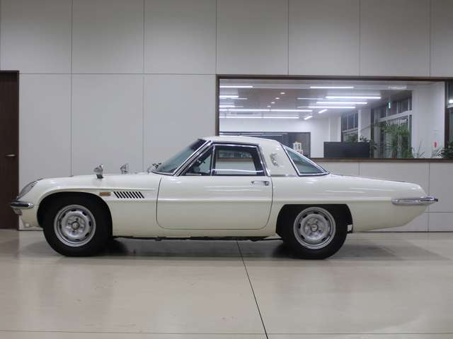 マツダ コスモスポーツ 初期モデル・ロータリーエンジン・４ＭＴ S43年 (四国) 99