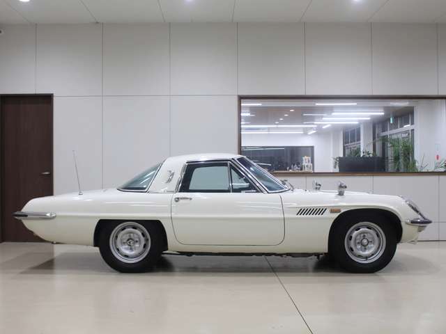 マツダ コスモスポーツ 初期モデル・ロータリーエンジン・４ＭＴ S43年 (四国) 99