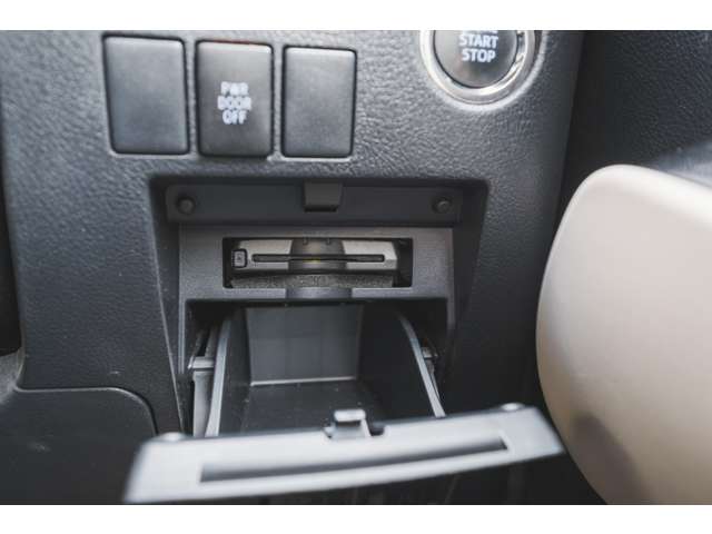 トヨタ ヴェルファイア ２．５ Ｘ ４ＷＤ H29年 (北海道) 99