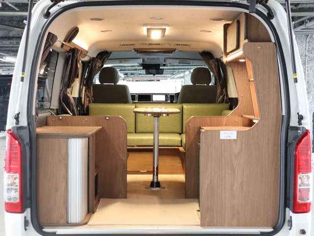 トヨタ ハイエースバン キャンピング R4年 (北海道) 99