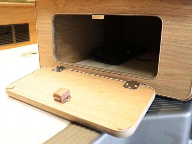 トヨタ ハイエースバン キャンピング R4年 (北海道) 99