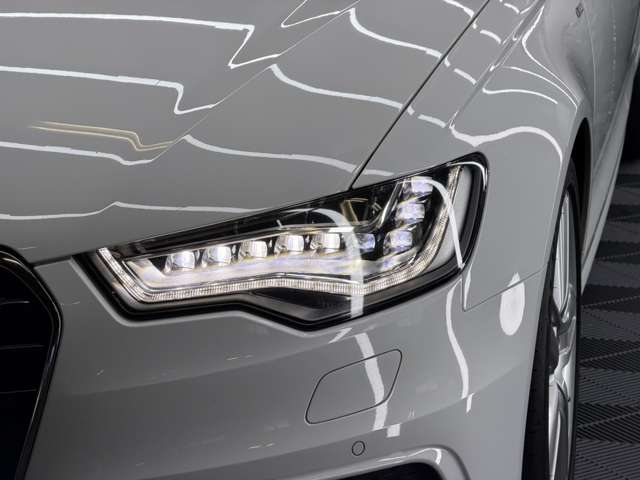 アウディ Ａ６　アバント ２．８ ＦＳＩ クワトロ Ｓラインパッケージ ４ＷＤ H24年 (関東) 99