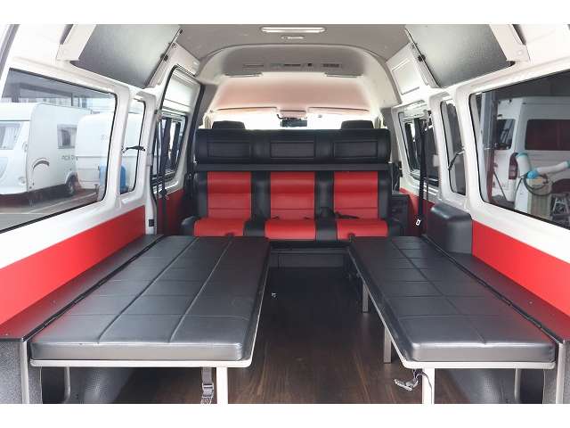 トヨタ ハイエースバン キャンピングカーファンクション製トランポ R1年 (東北) 99