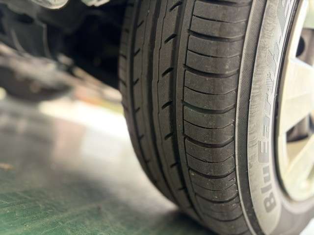 トヨタ ヴォクシー ２．０ Ｘ H25年 (関東) 99