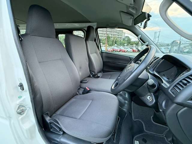 トヨタ ハイエースバン ２．０ ＤＸ ロング H27年 (近畿) 99