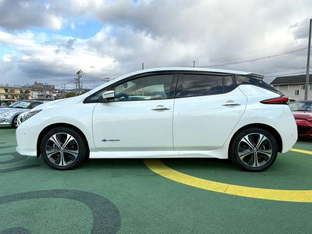 日産 リーフ Ｇ H29年 (近畿) 99
