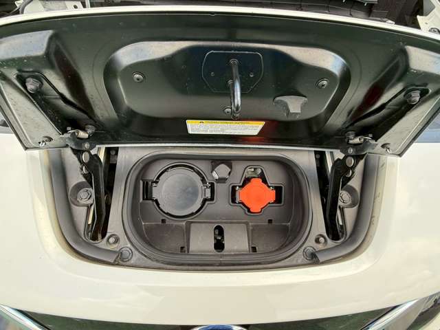 日産 リーフ Ｇ H29年 (近畿) 99
