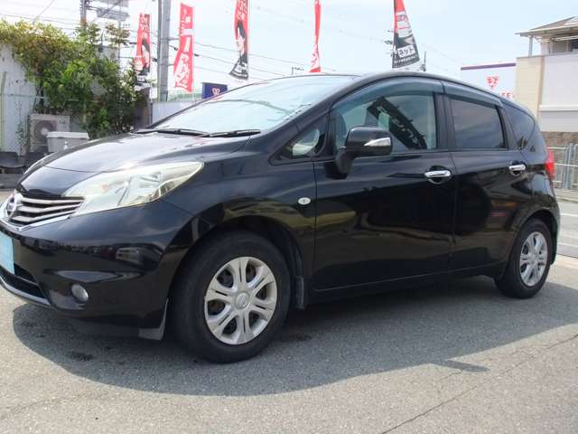 日産 ノート １．２ メダリスト H25年 (近畿) 99