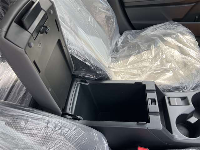 スバル クロストレック ２．５ プレミアム Ｓ：ＨＥＶ ＥＸ ４ＷＤ R8年 (近畿) 99