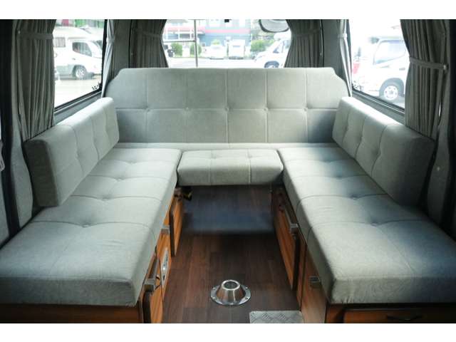 トヨタ ハイエースバン ＲＶコーエイ H20年 (中国) 99