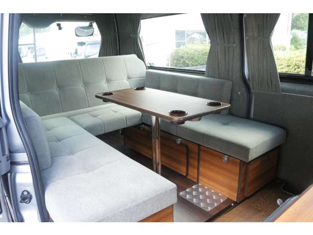 トヨタ ハイエースバン ＲＶコーエイ H20年 (中国) 99