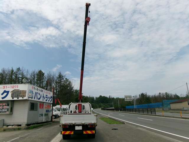 いすゞ エルフ ３．０ H25年 (東北) 99