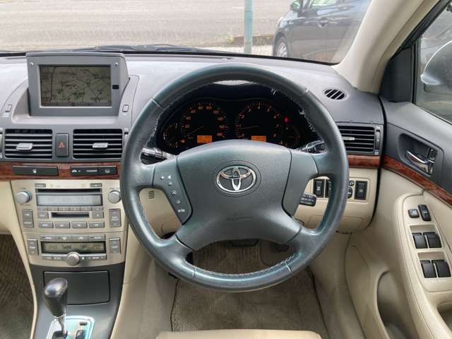 トヨタ アベンシスセダン ２．０ ＬＩ ネオエディション H16年 (東海) 99