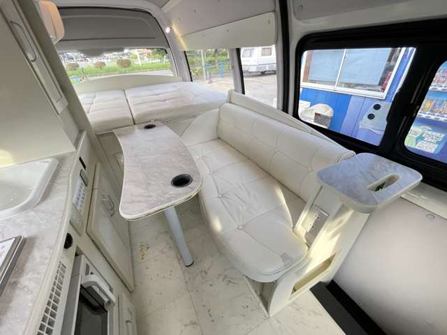 トヨタ ハイエースバン ＲＶビックフット R3年 (関東) 99