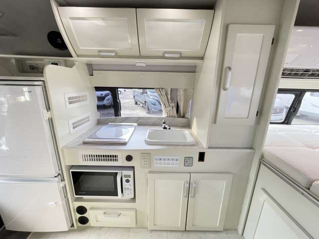 トヨタ ハイエースバン ＲＶビックフット R3年 (関東) 99