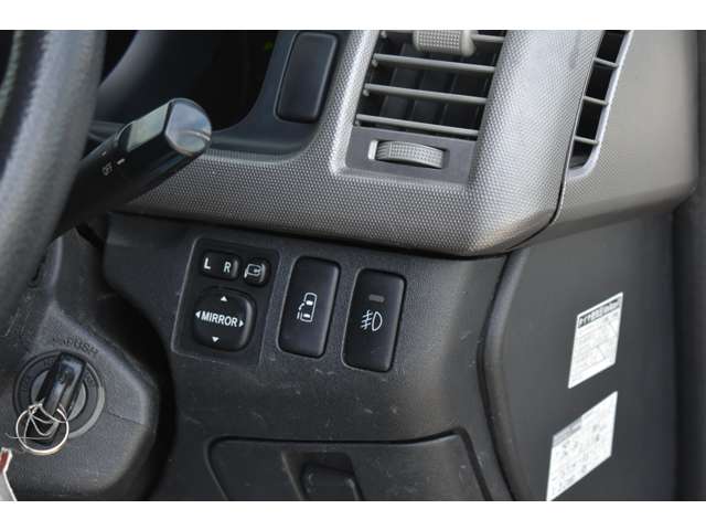 トヨタ ハイエースワゴン ２．７ グランドキャビン H21年 (近畿) 99