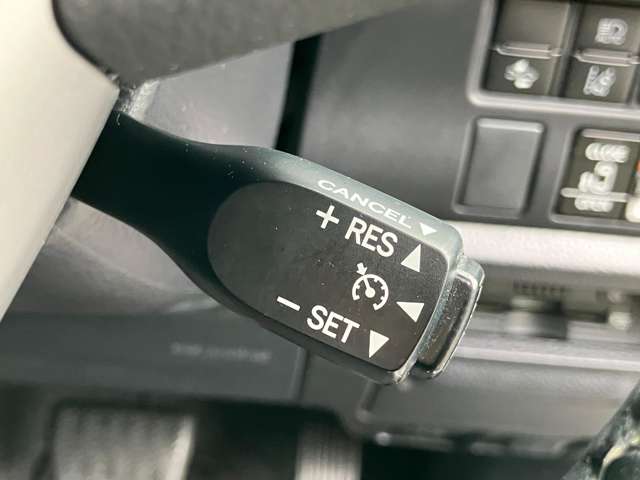 トヨタ ヴォクシー ２．０ ＺＳ 煌 H30年 (関東) 99