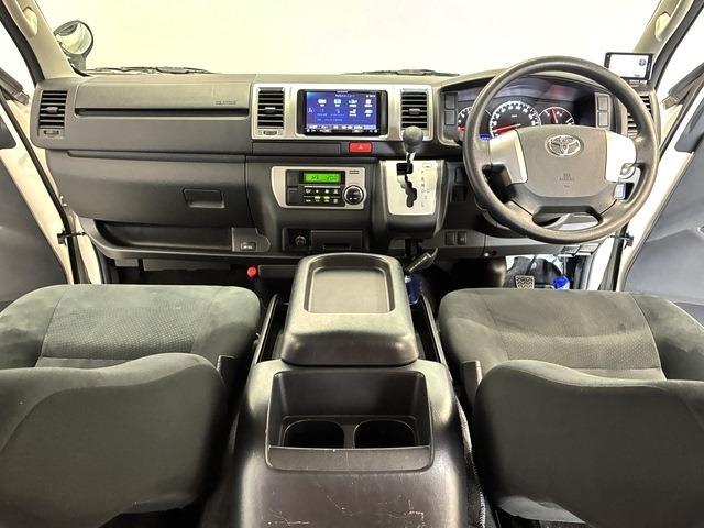 トヨタ ハイエースバン ３．０ マルチロールトランスポーター タイプＩＩ ロング ディーゼルターボ ４ＷＤ H27年 (中国) 99