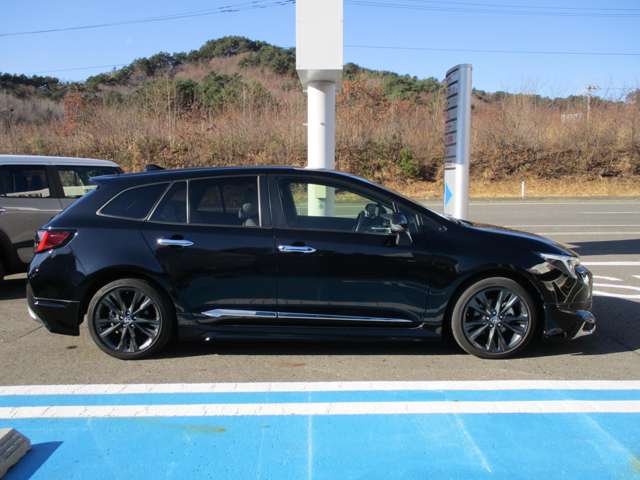 トヨタ カローラ　ツーリング　ハイブリッド １．８ ハイブリッド ＷＸＢ Ｅ－ＦＯＵＲ ４ＷＤ R5年 (東北) 99