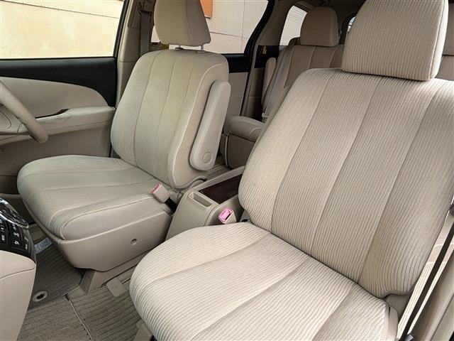 トヨタ エスティマ ２．４ Ｇ H25年 (東海) 99