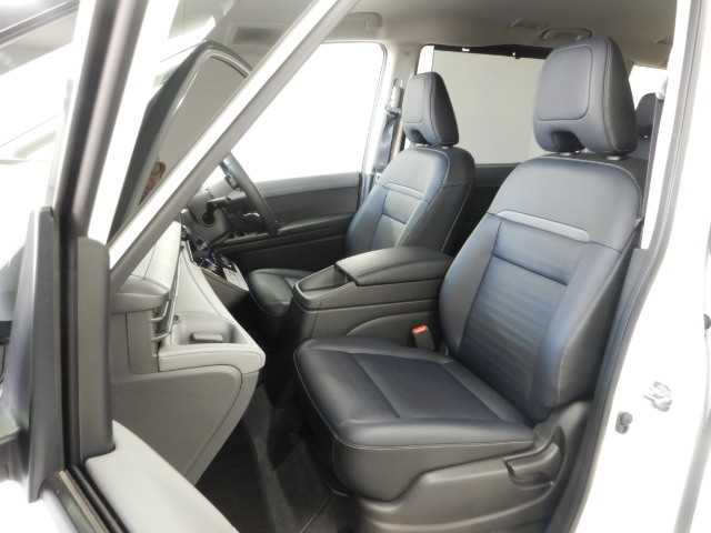 日産 セレナ １．４ Ｅ－ＰＯＷＥＲ ルキシオン R5年 (九州・沖縄) 99